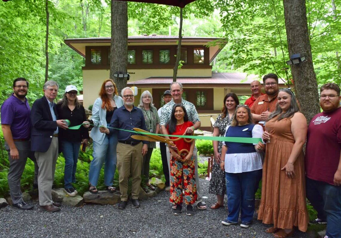 Fleur de Montagna ribbon cutting